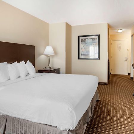 Best Western Plus Philadelphia Airport South - At Widener University Chester Exteriér fotografie