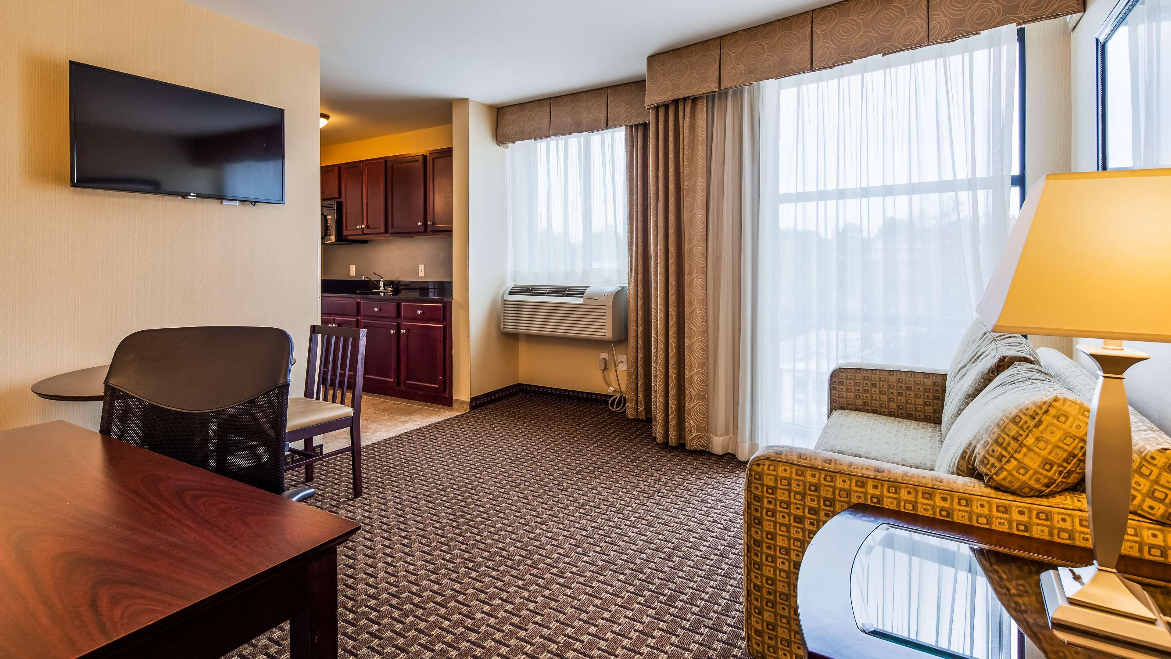 Best Western Plus Philadelphia Airport South - At Widener University Chester Exteriér fotografie