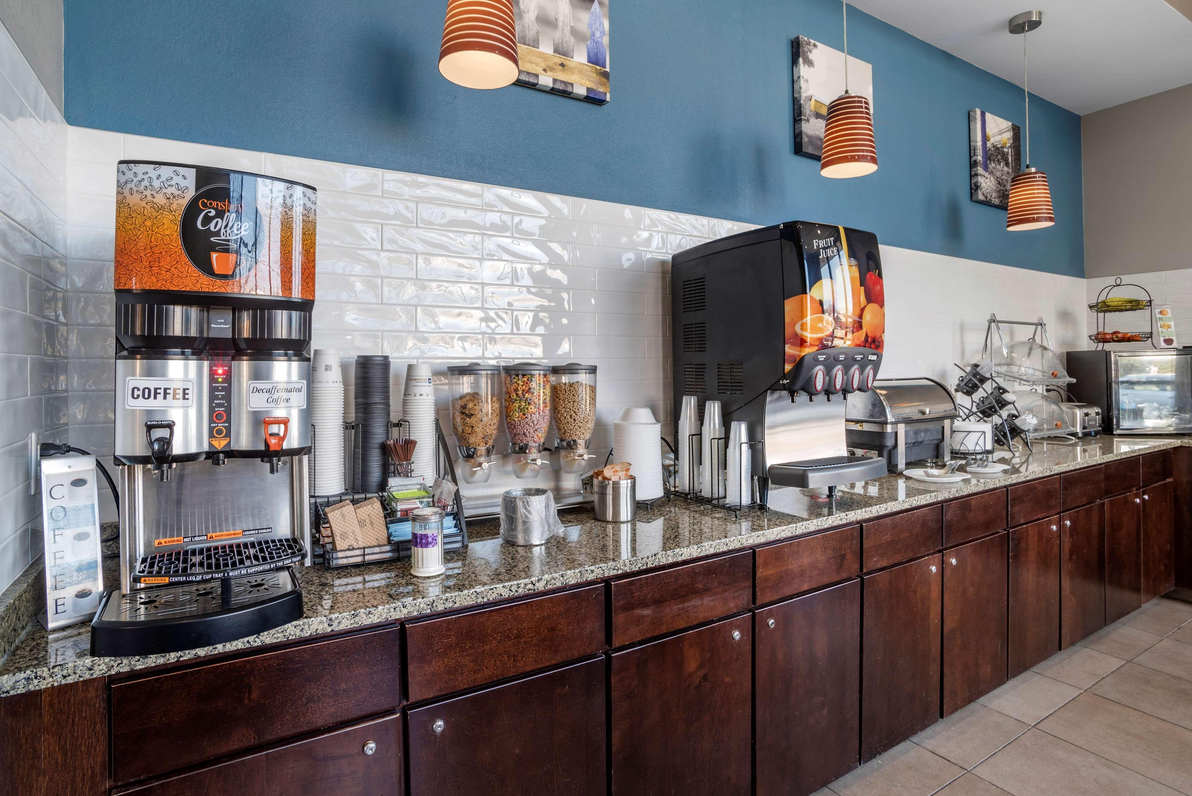 Best Western Plus Philadelphia Airport South - At Widener University Chester Exteriér fotografie